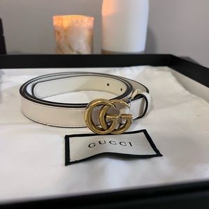 Gucci White Leather belt with Double G buckle